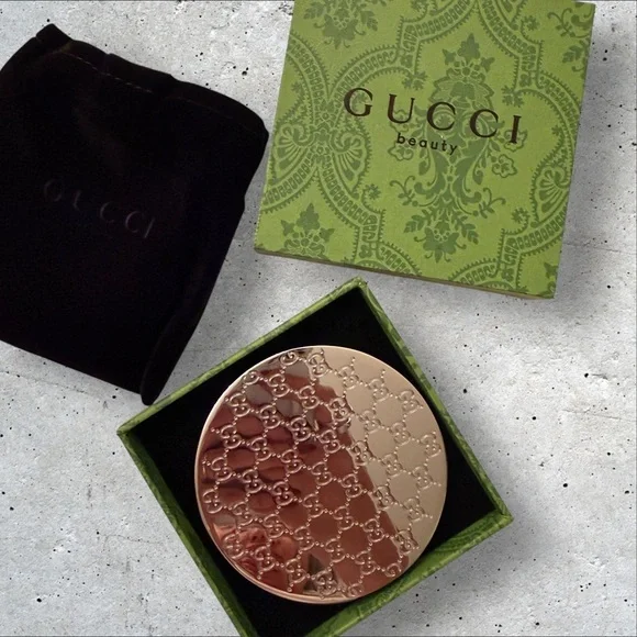 Gucci Beauty Compact Mirror - Picture 6 of 12